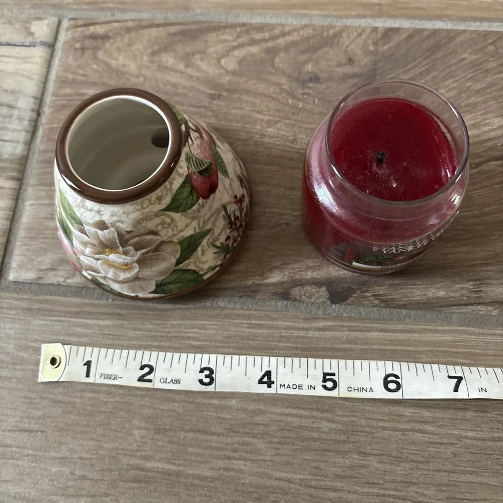 YANKEE CANDLE Jar Shade with Red Apple Wreath Candle